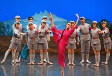 中华优秀文艺演出在港频“出圈”掀起演出热潮